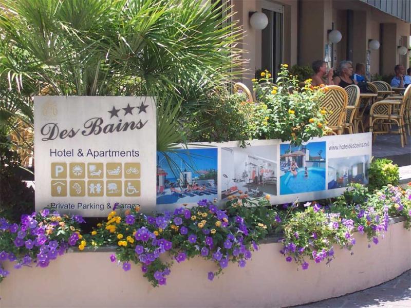 Hotel Des Bains Cattolica Exterior foto